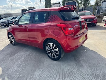 Used Suzuki Swift 2017 for sale - 79589674: Photo