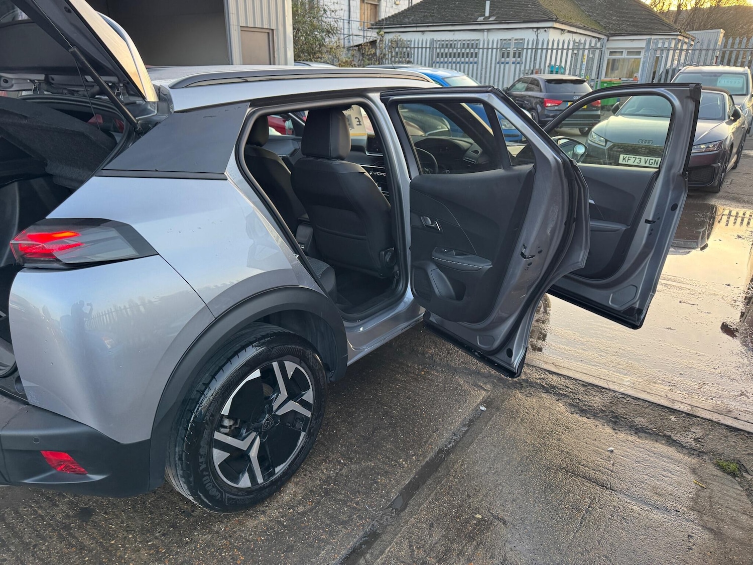 Used Peugeot 2008 2024 for sale - 76935783: Photo 14