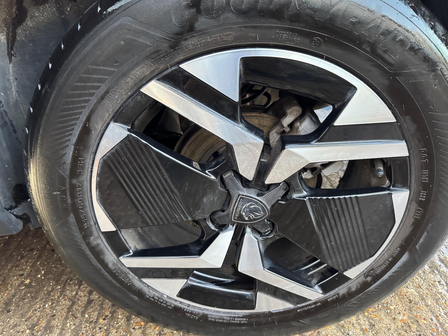 Used Peugeot 2008 2024 for sale - 76935783: Photo 28