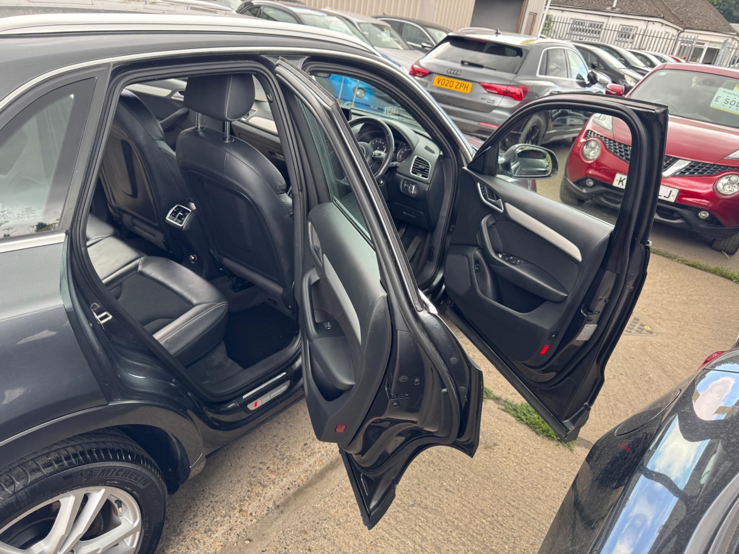 Used Audi Q3 2016 for sale - 76638791: Photo 14