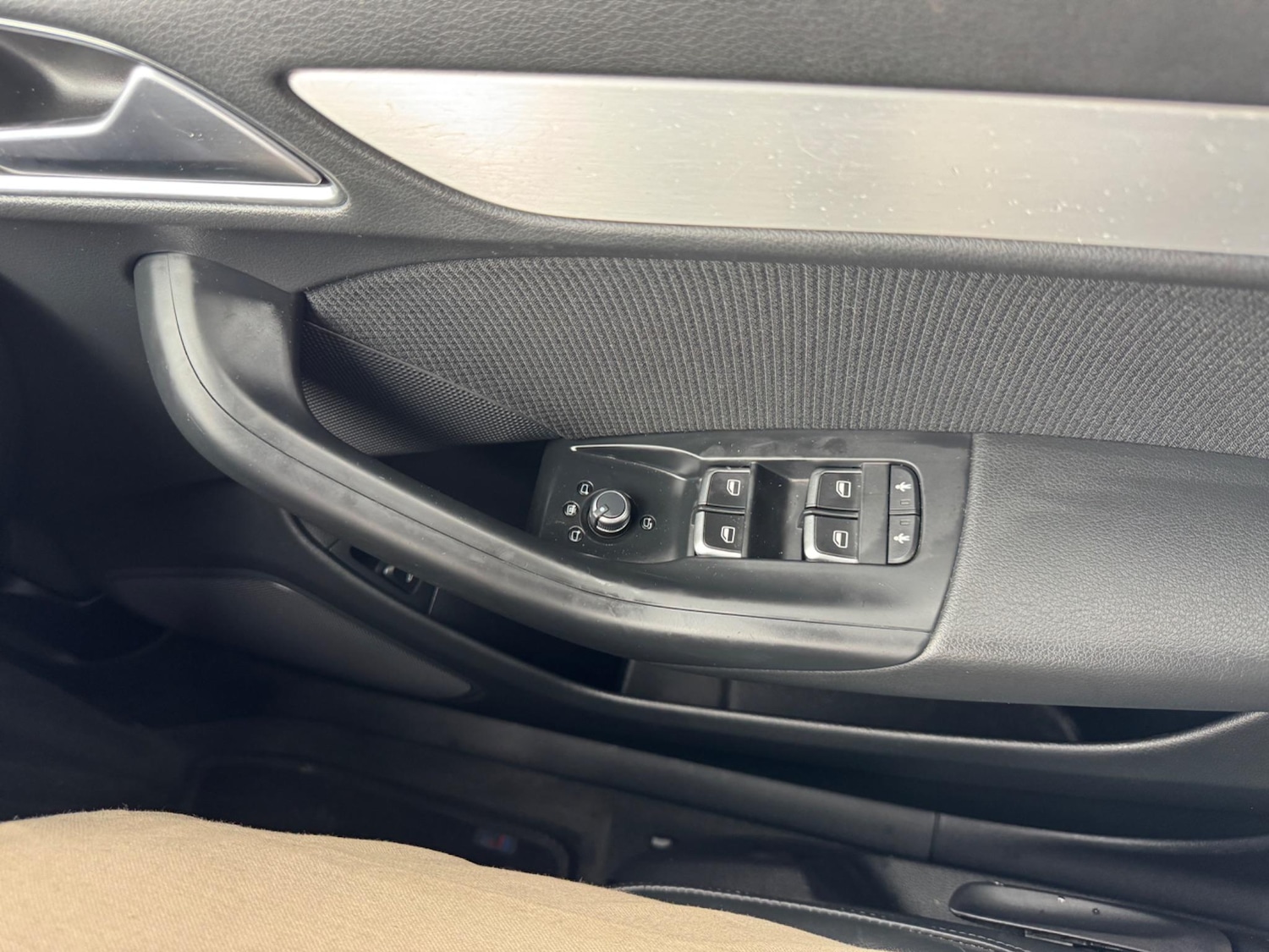 Used Audi Q3 2016 for sale - 76638791: Photo 34