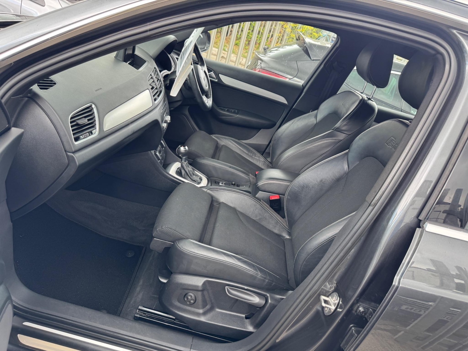 Used Audi Q3 2016 for sale - 76638791: Photo 46