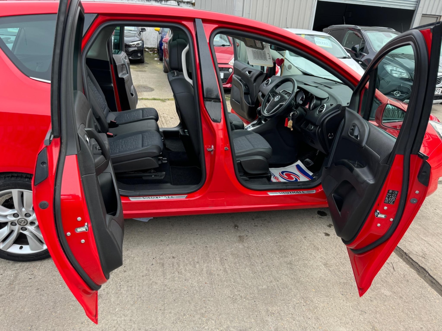 Used Vauxhall Meriva 2015 for sale - 77612160: Photo 13