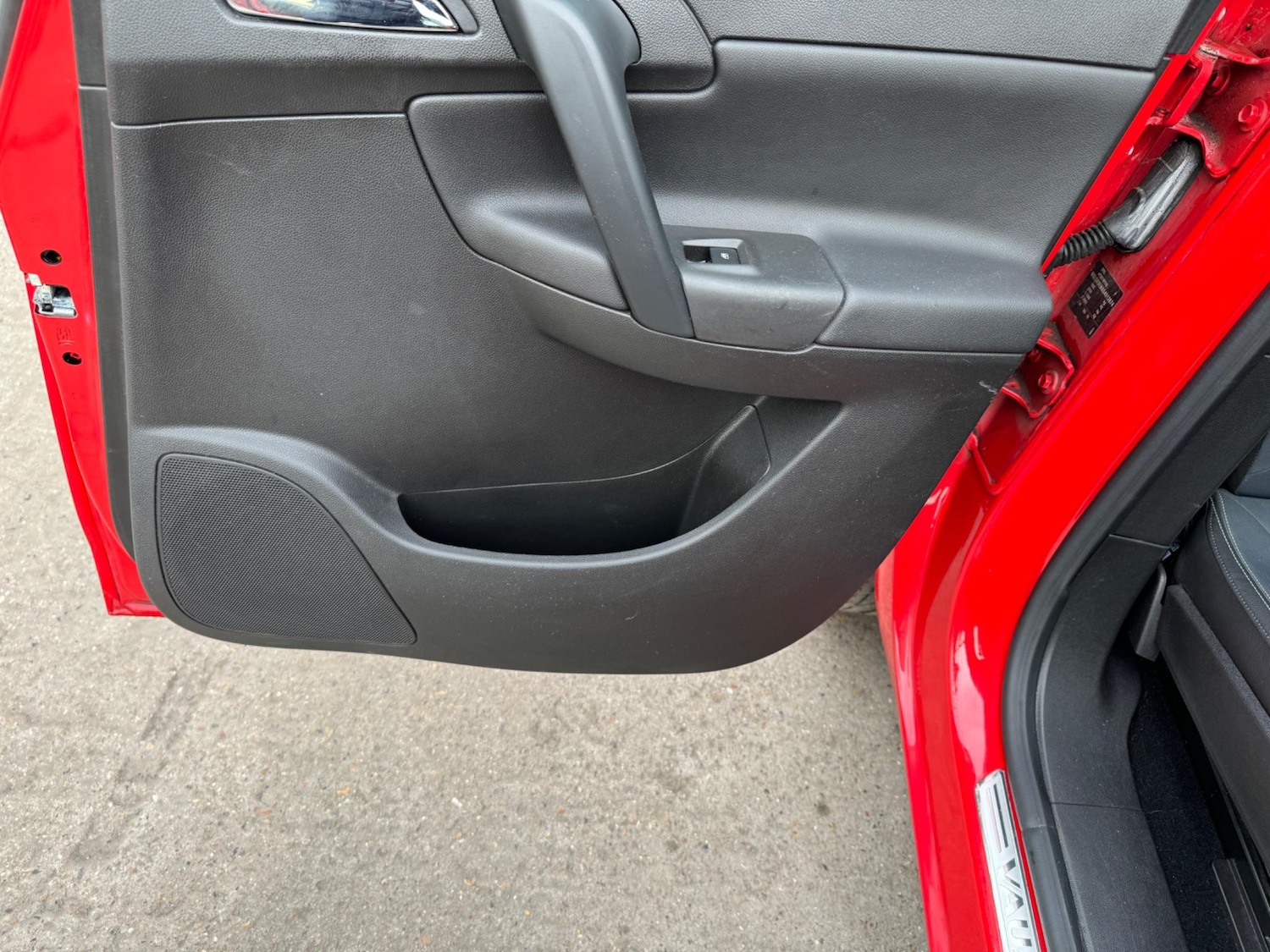 Used Vauxhall Meriva 2015 for sale - 77612160: Photo 36