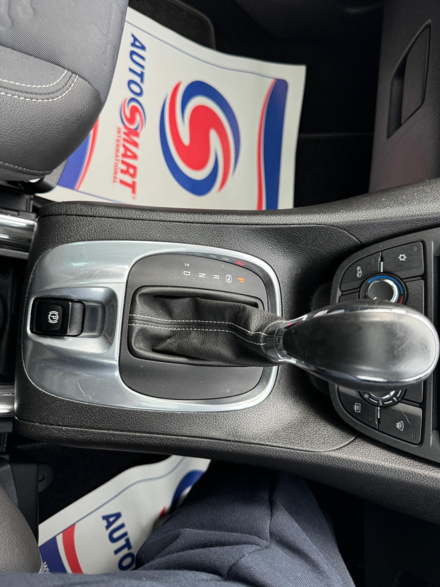 Used Vauxhall Meriva 2015 for sale - 77612160: Photo 47