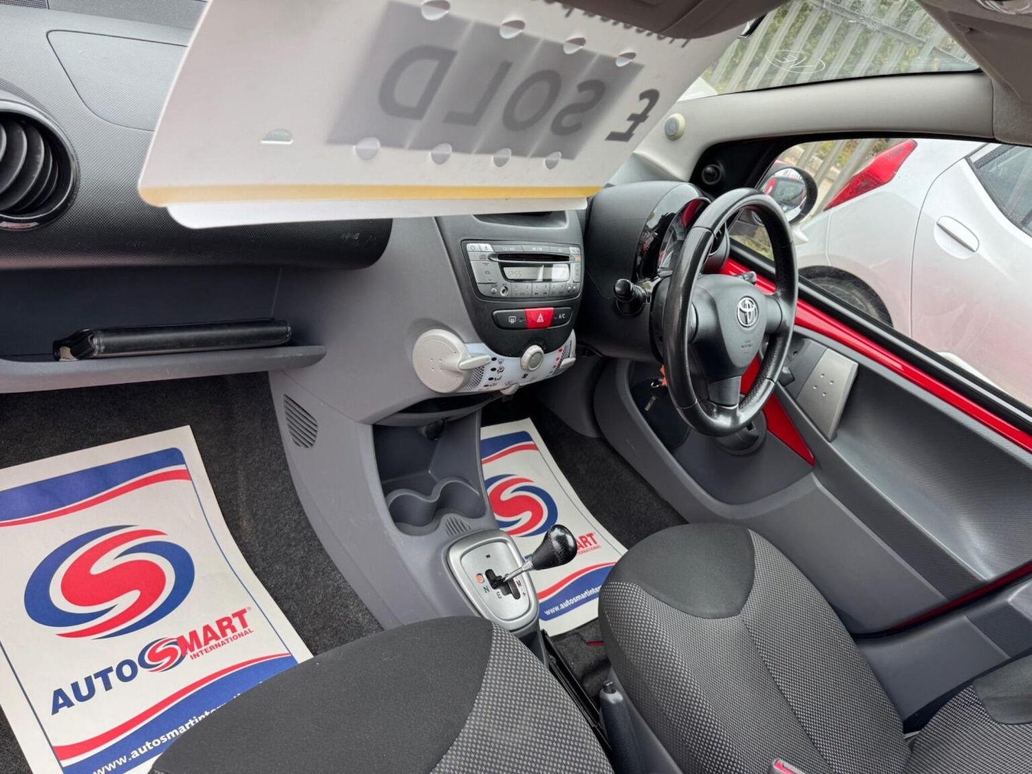 Used Toyota AYGO 2012 for sale - 76198180: Photo 18