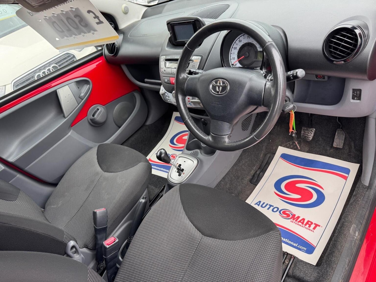 Used Toyota AYGO 2012 for sale - 76198180: Photo 20