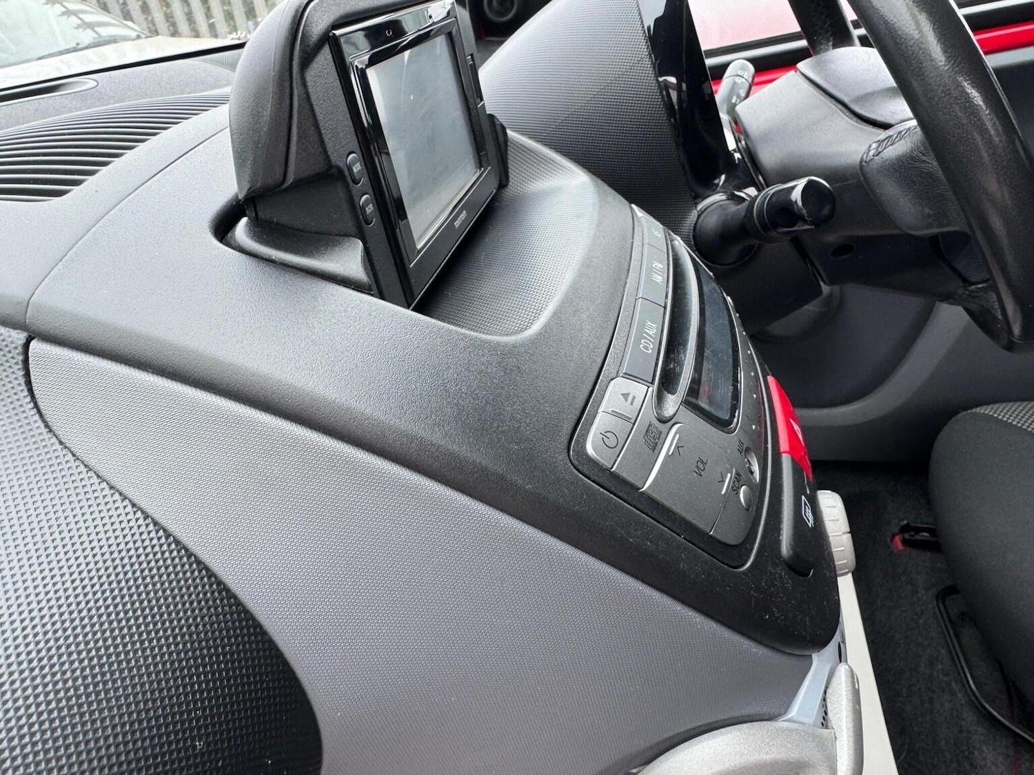 Used Toyota AYGO 2012 for sale - 76198180: Photo 38