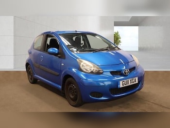 Used Toyota AYGO 2011 for sale - 79279842: Photo