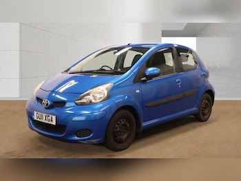 Used Toyota AYGO 2011 for sale - 79279842: Photo