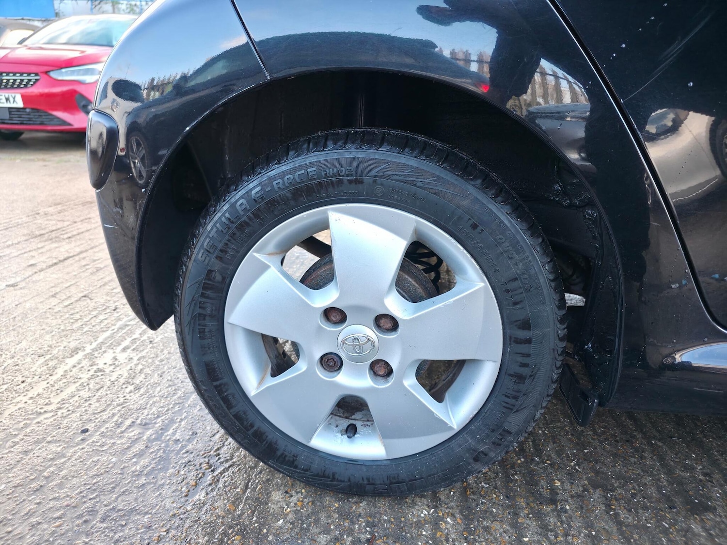 Used Toyota AYGO 2010 for sale - 77229927: Photo 27