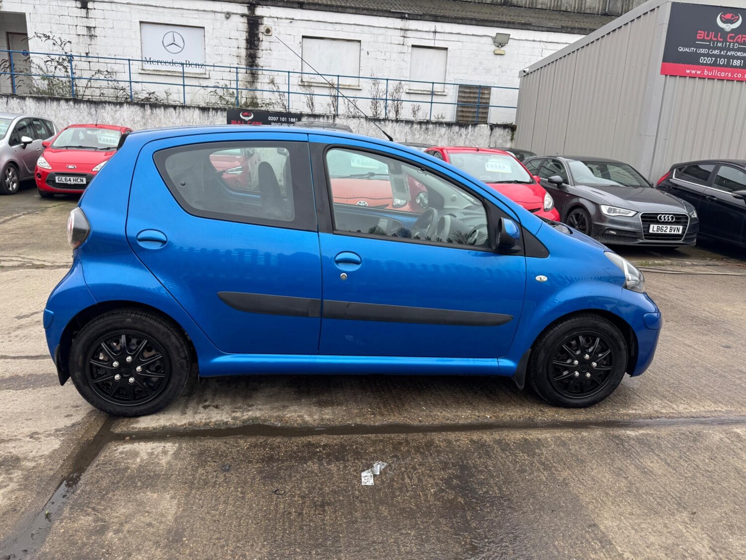 Used Toyota AYGO for sale - 77497380: Photo 13