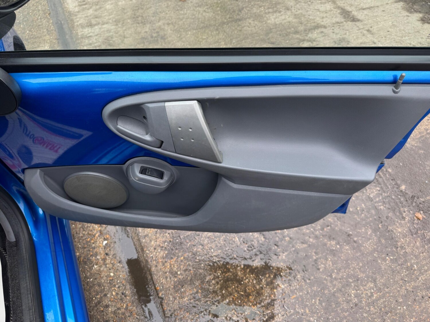 Used Toyota AYGO for sale - 77497380: Photo 27