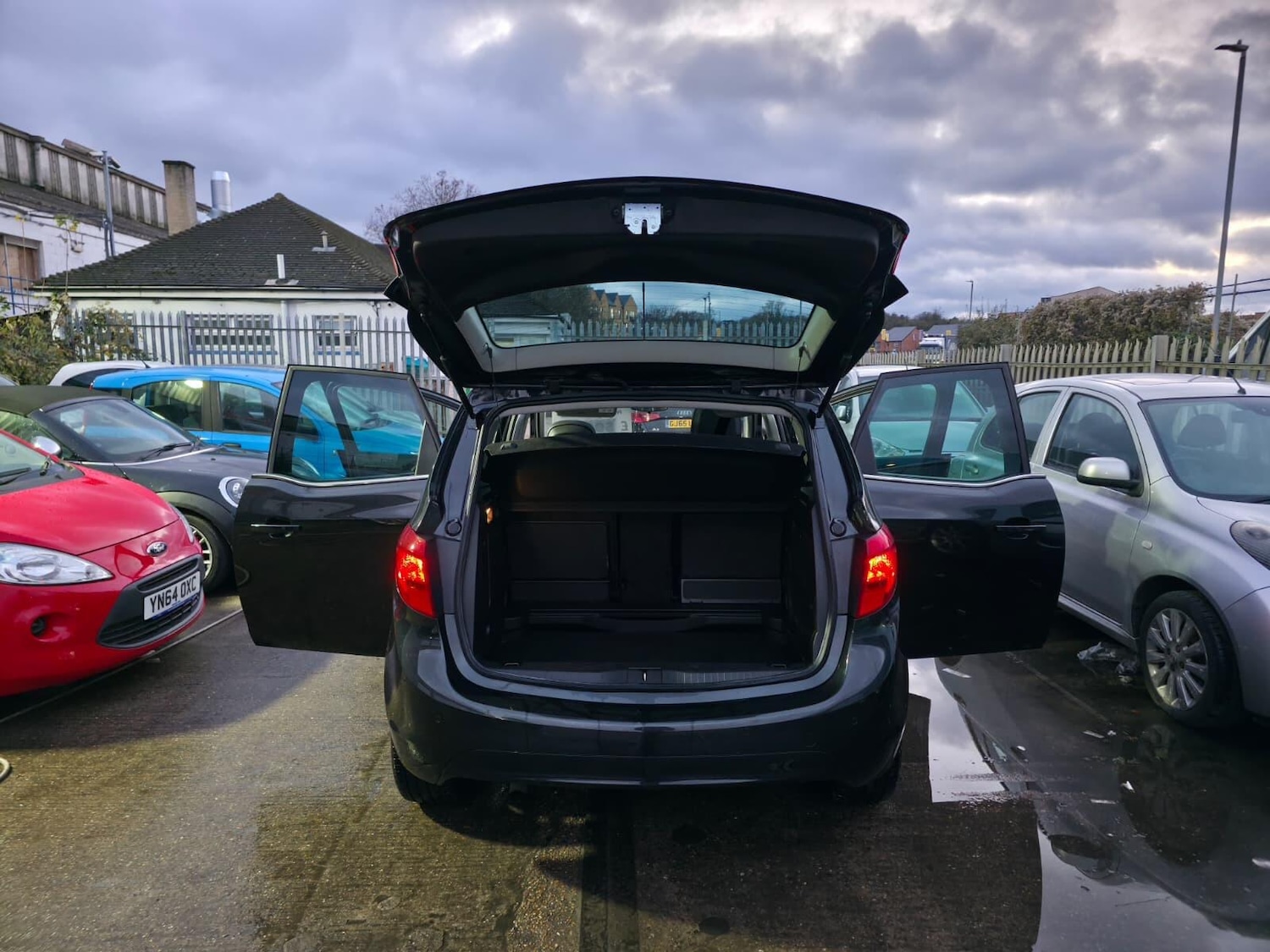 Used Vauxhall Meriva 2016 for sale - 76638809: Photo 36