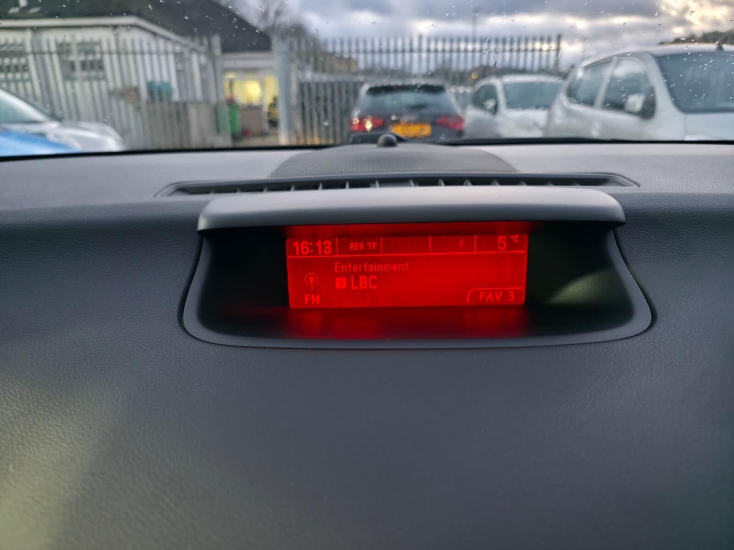 Used Vauxhall Meriva 2016 for sale - 76638809: Photo 41