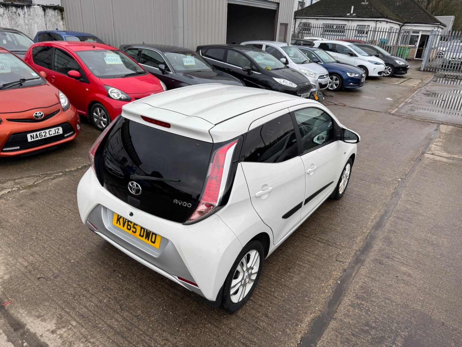 Used Toyota AYGO 2015 for sale - 77550064: Photo 20