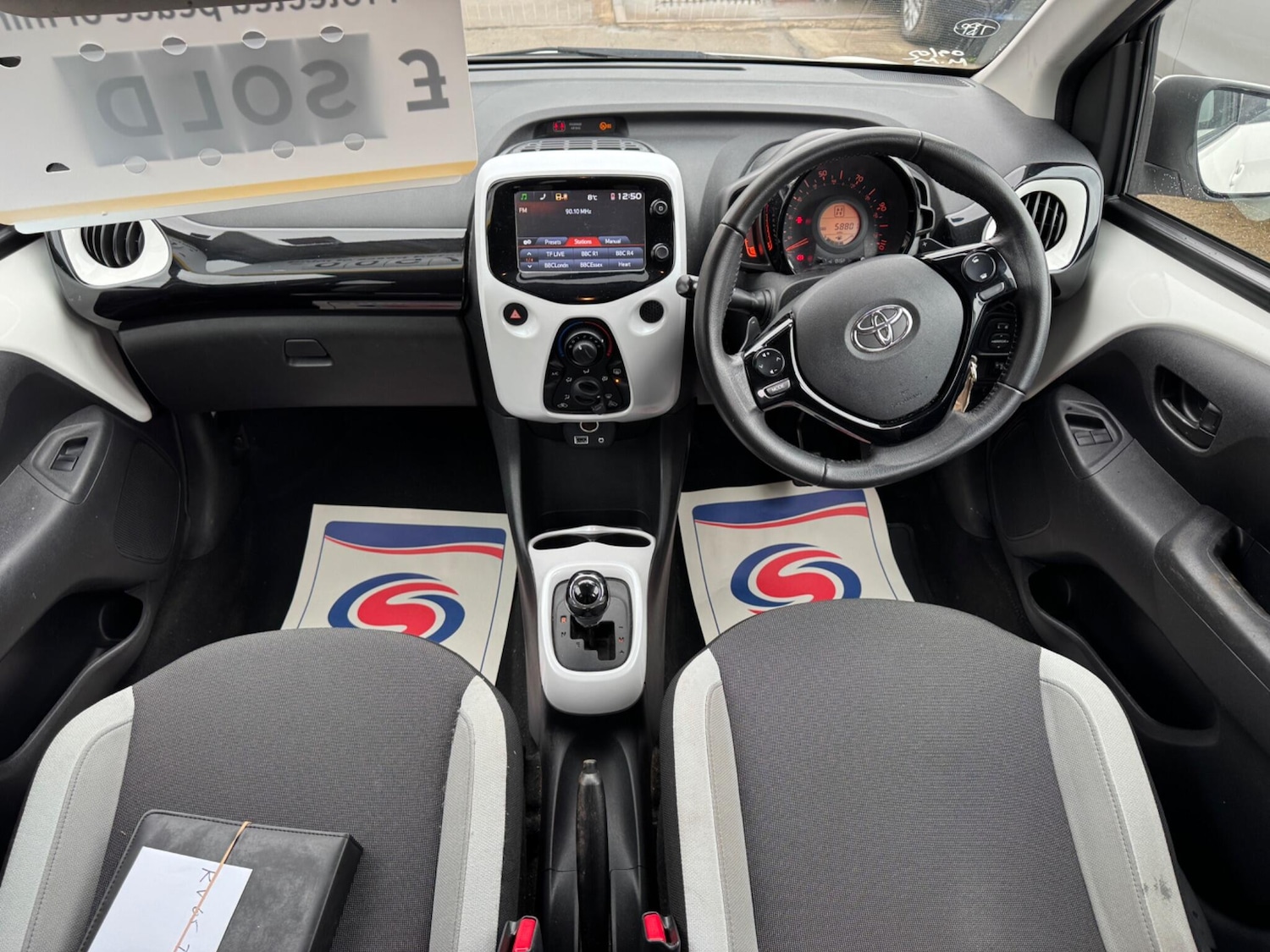 Used Toyota AYGO 2015 for sale - 77550064: Photo 23