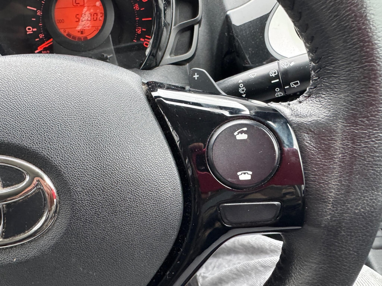 Used Toyota AYGO 2015 for sale - 77550064: Photo 30