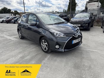 Used Toyota Yaris 2017 for sale - 79540677: Photo