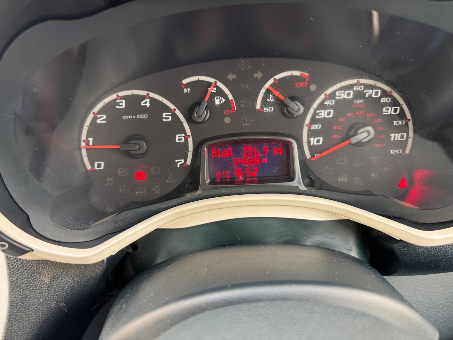 Used Ford Ka 2016 for sale - 76638801: Photo 29