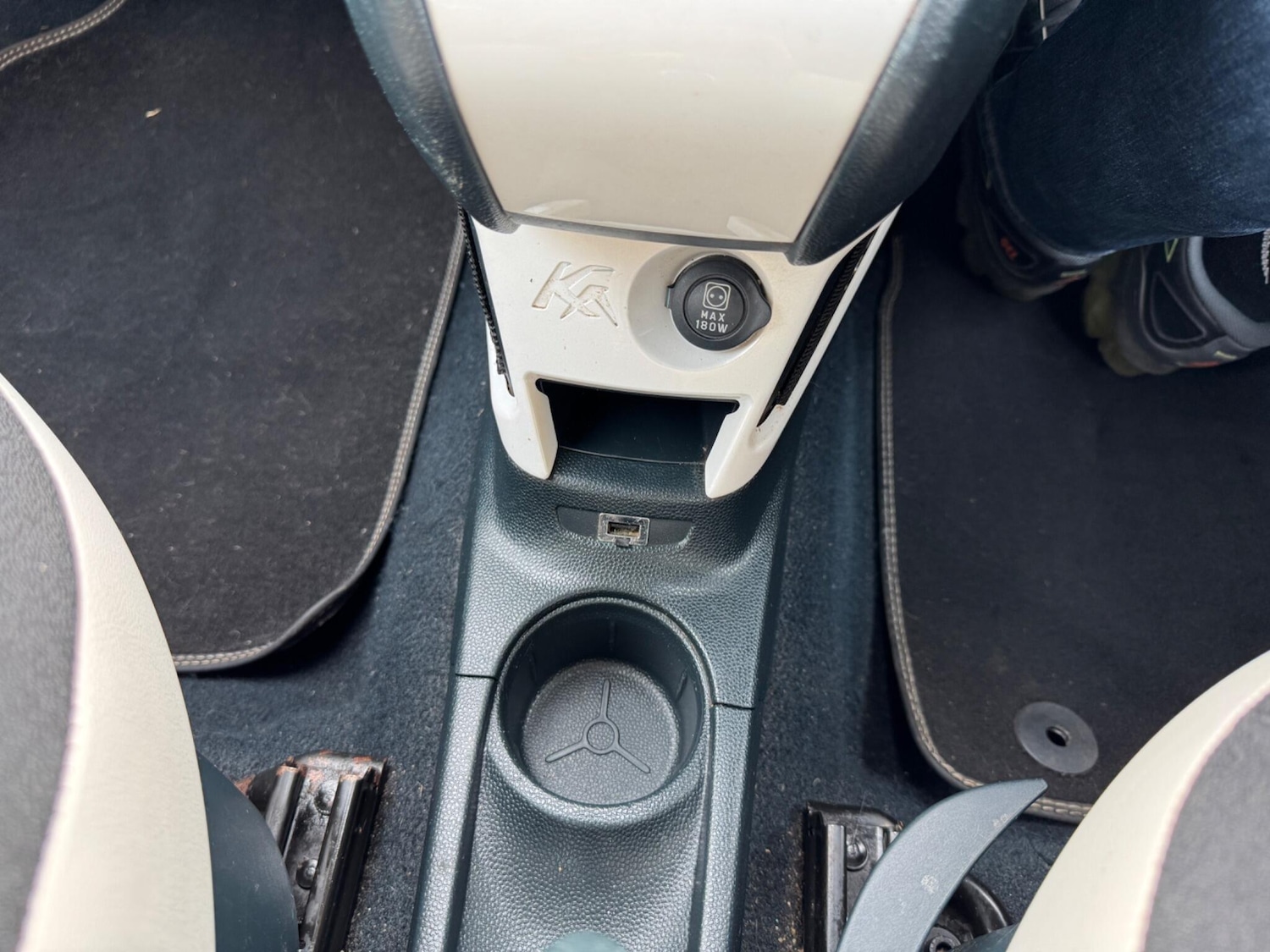 Used Ford Ka 2016 for sale - 76638801: Photo 32