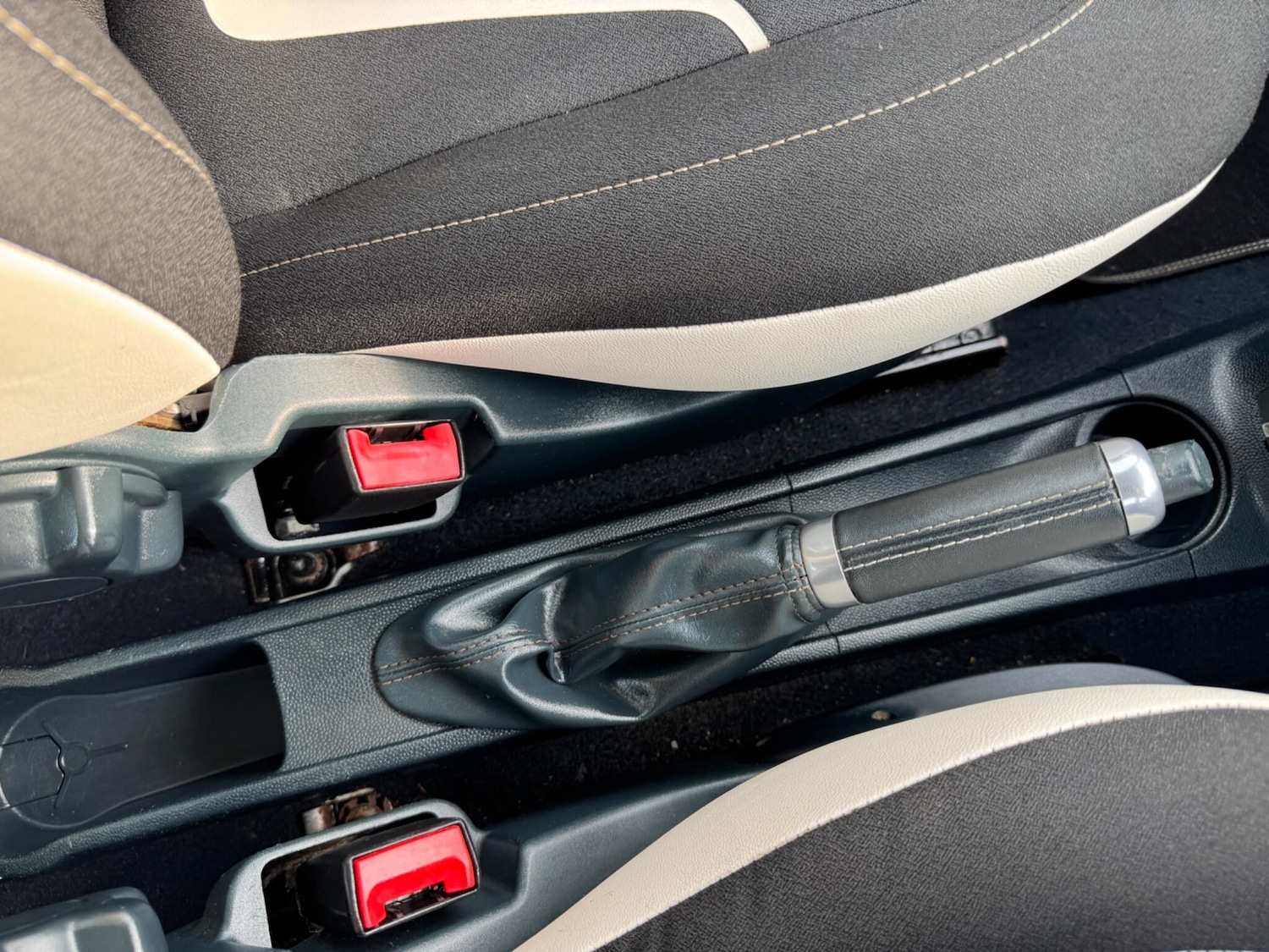 Used Ford Ka 2016 for sale - 76638801: Photo 33