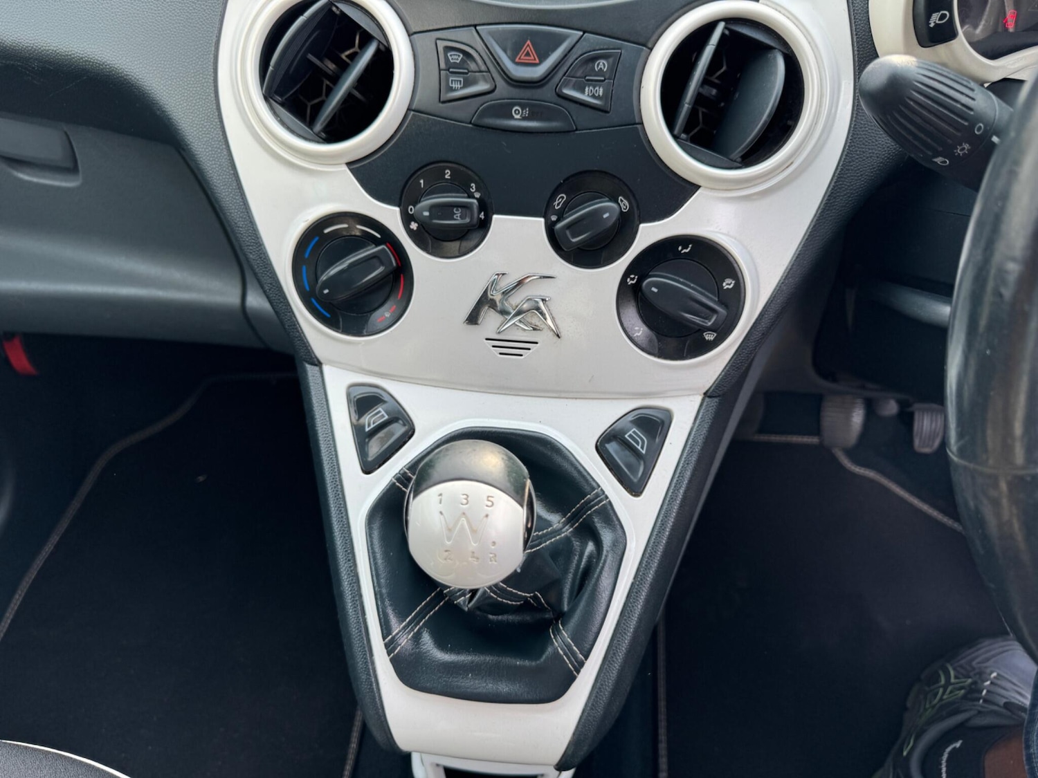 Used Ford Ka 2016 for sale - 76638801: Photo 42