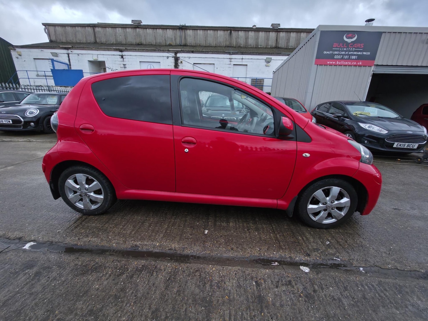 Used Toyota AYGO 2014 for sale - 77305903: Photo 14