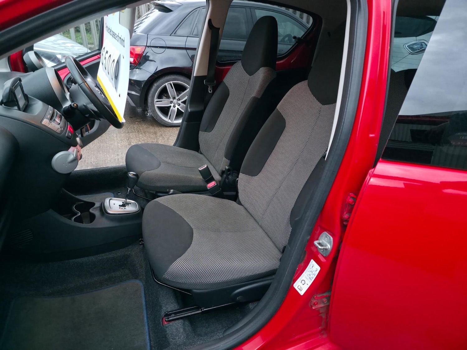 Used Toyota AYGO 2014 for sale - 77305903: Photo 34