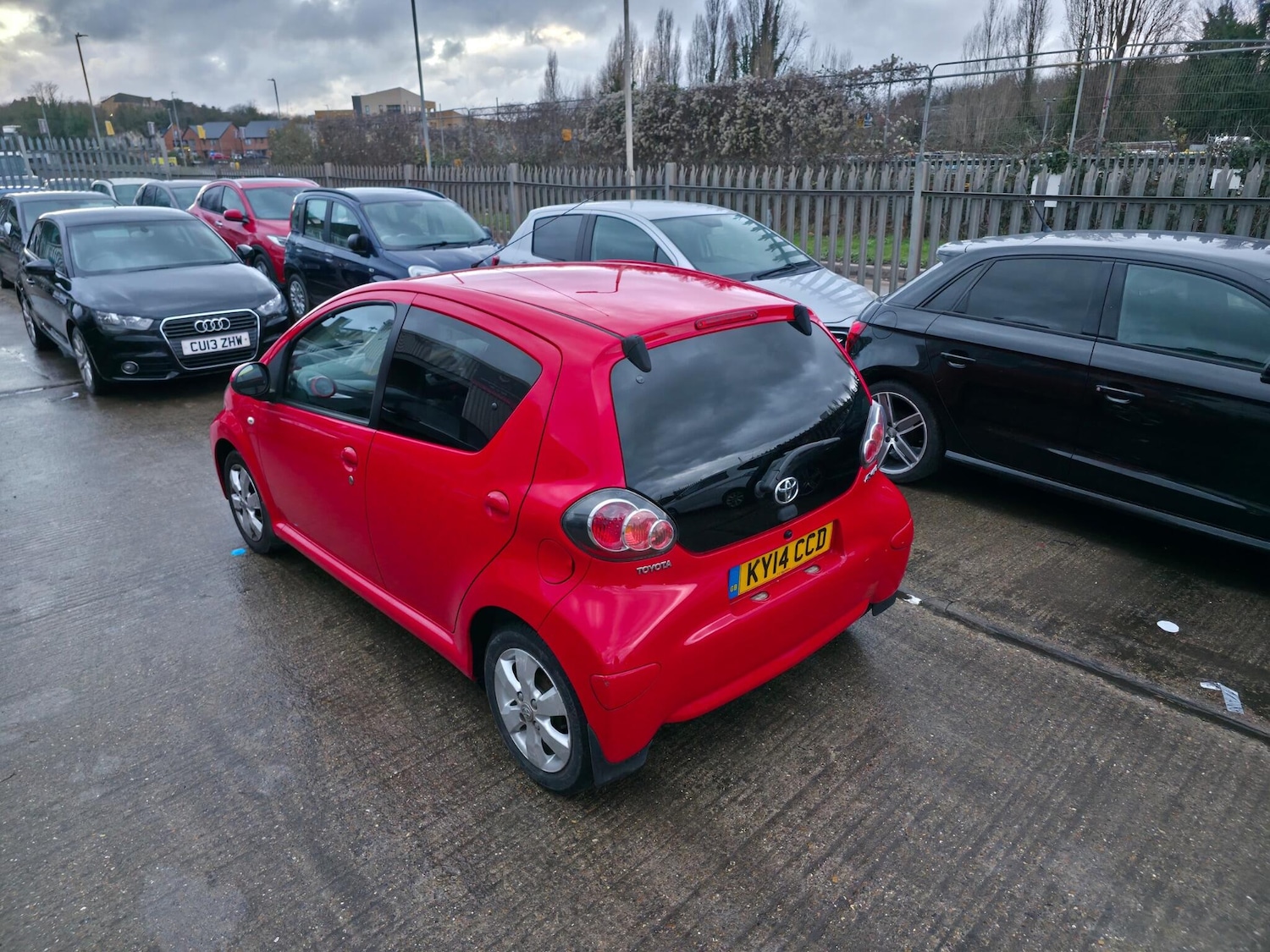 Used Toyota AYGO 2014 for sale - 77305903: Photo 4