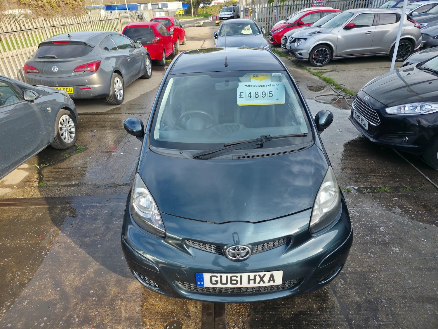Used Toyota AYGO 2011 for sale - 76638805: Photo 2