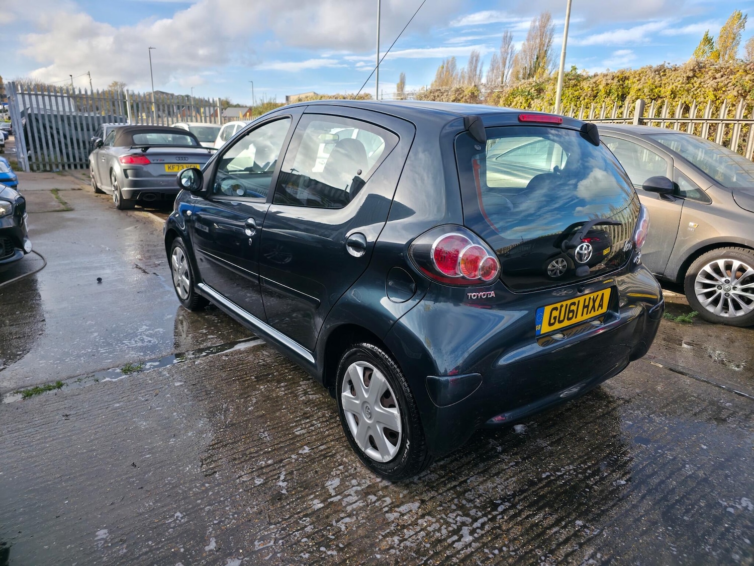 Used Toyota AYGO 2011 for sale - 76638805: Photo 8