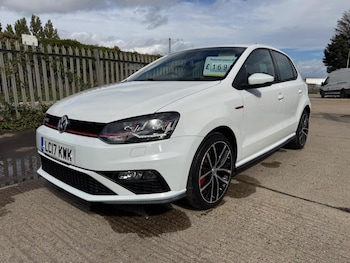 Used Volkswagen Polo 2017 for sale - 75975470: Photo