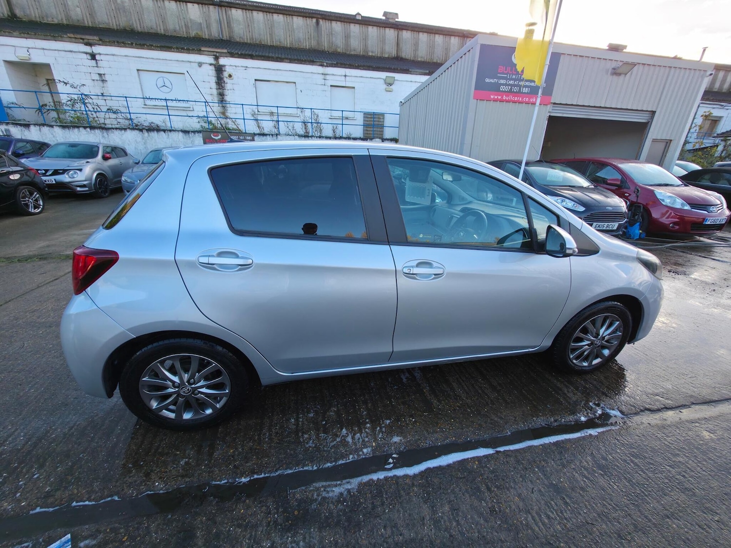 Used Toyota Yaris 2017 for sale - 76765086: Photo 14