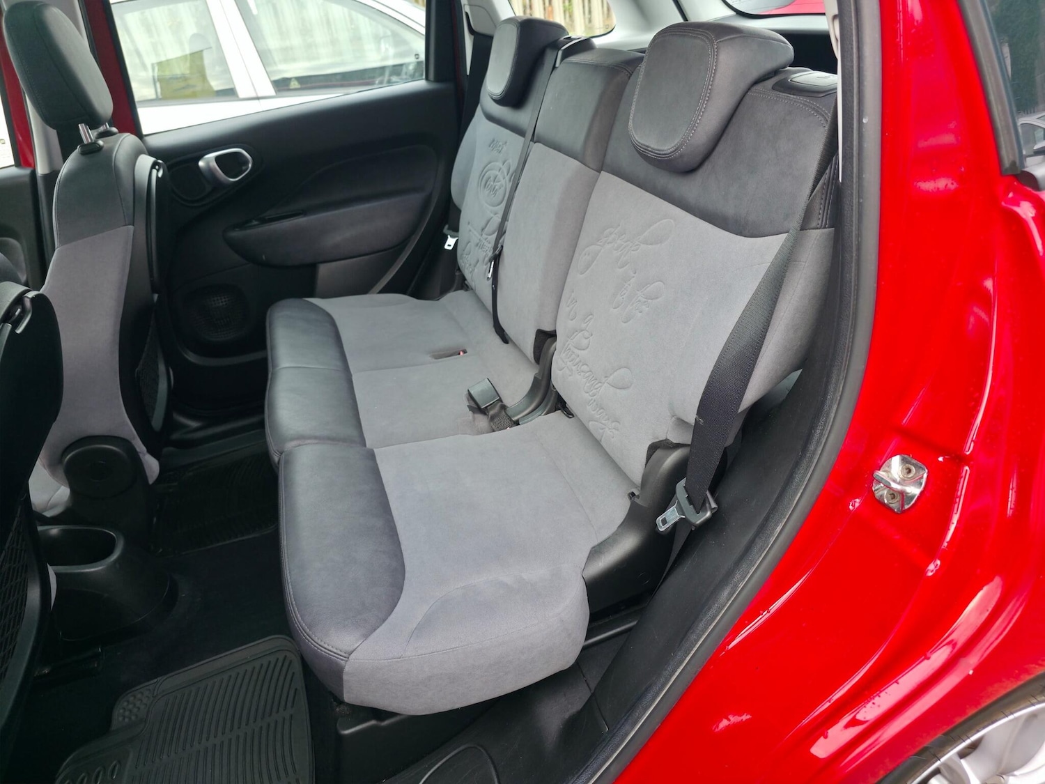 Used Fiat 500L 2014 for sale - 76865618: Photo 20