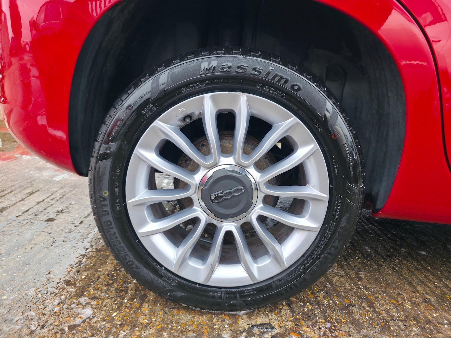 Used Fiat 500L 2014 for sale - 76865618: Photo 31