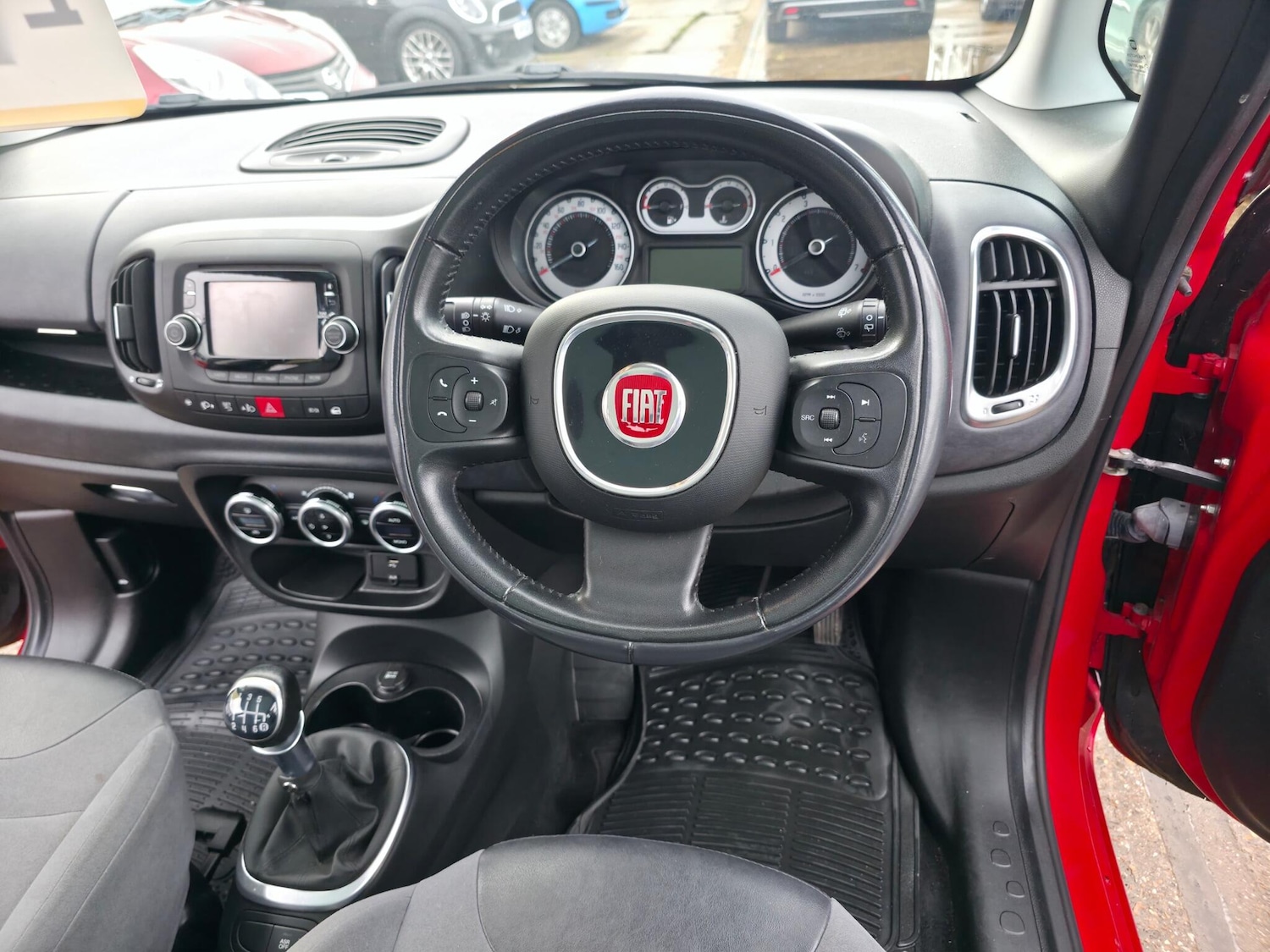 Used Fiat 500L 2014 for sale - 76865618: Photo 38