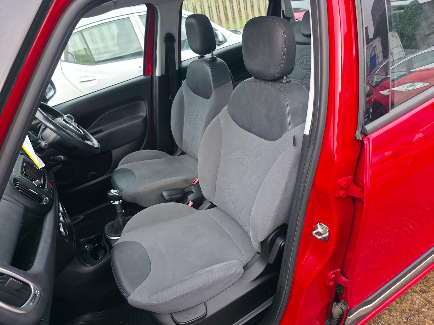 Used Fiat 500L 2014 for sale - 76865618: Photo 40