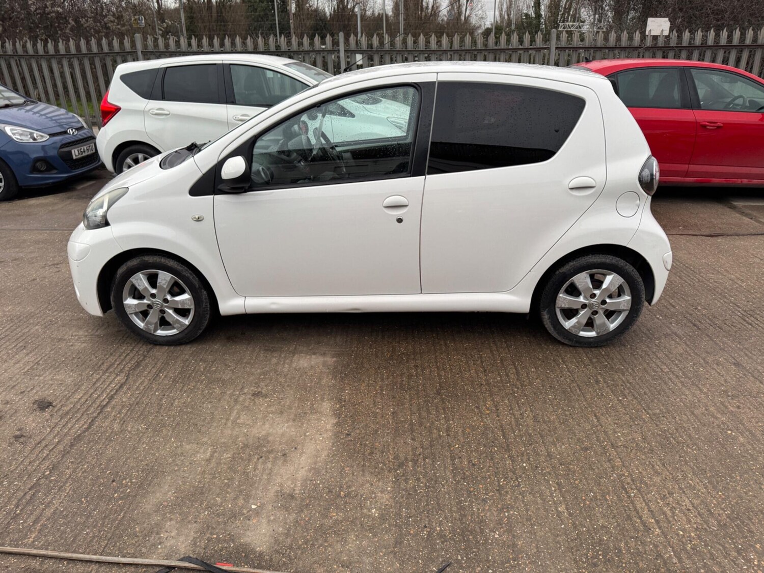 Used Toyota AYGO for sale - 77705196: Photo 11
