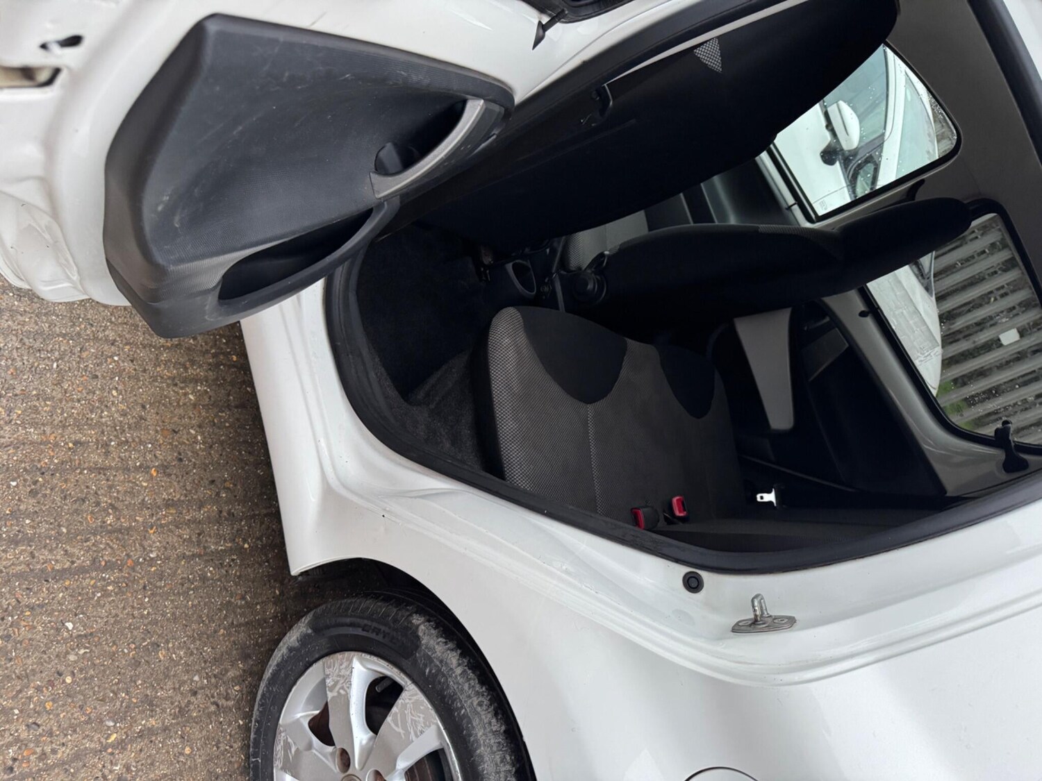 Used Toyota AYGO for sale - 77705196: Photo 32