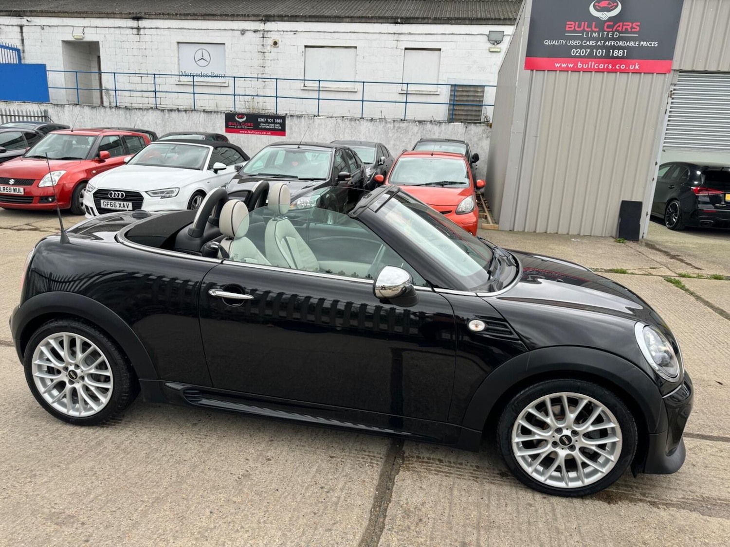 Used MINI Roadster 2013 for sale - 76439869: Photo 24