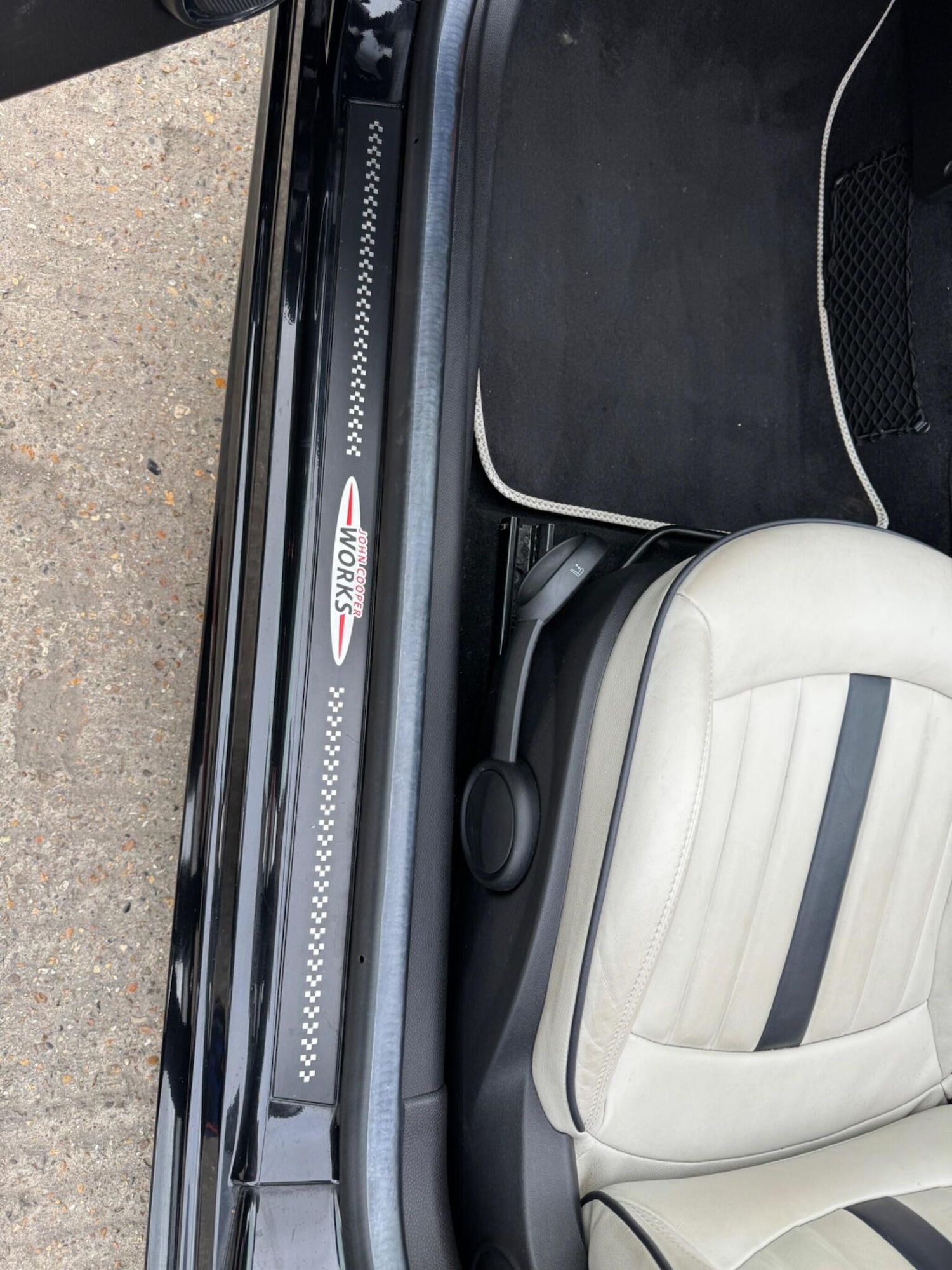 Used MINI Roadster 2013 for sale - 76439869: Photo 44