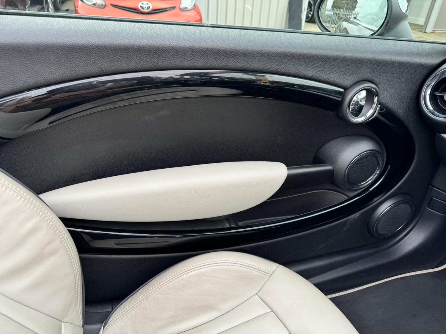 Used MINI Roadster 2013 for sale - 76439869: Photo 55