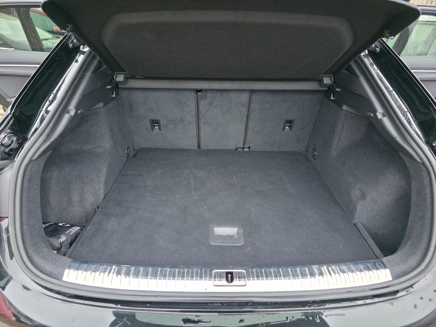 Used Audi Q3 2020 for sale - 77066736: Photo 35