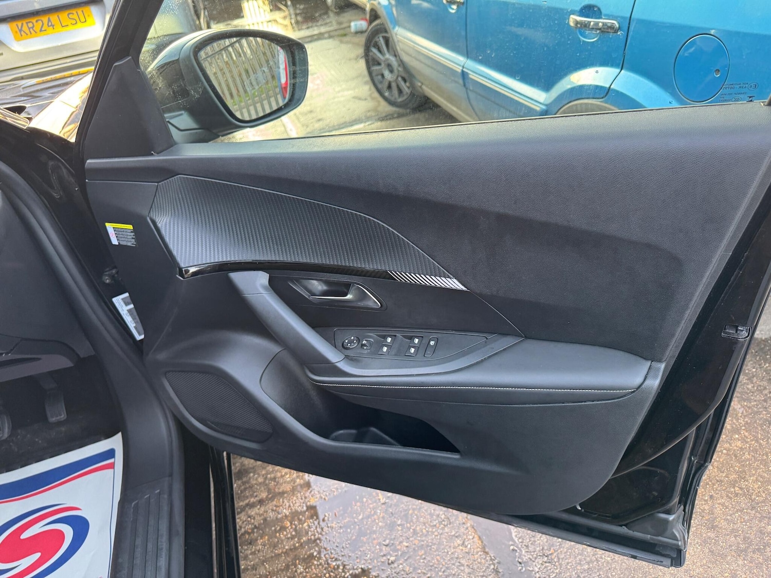 Used Peugeot 2008 2024 for sale - 76935873: Photo 28