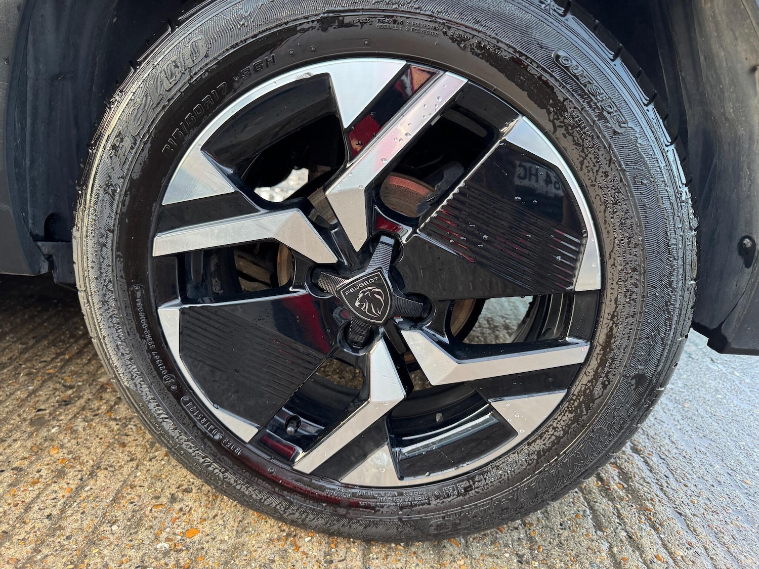 Used Peugeot 2008 2024 for sale - 76935873: Photo 35