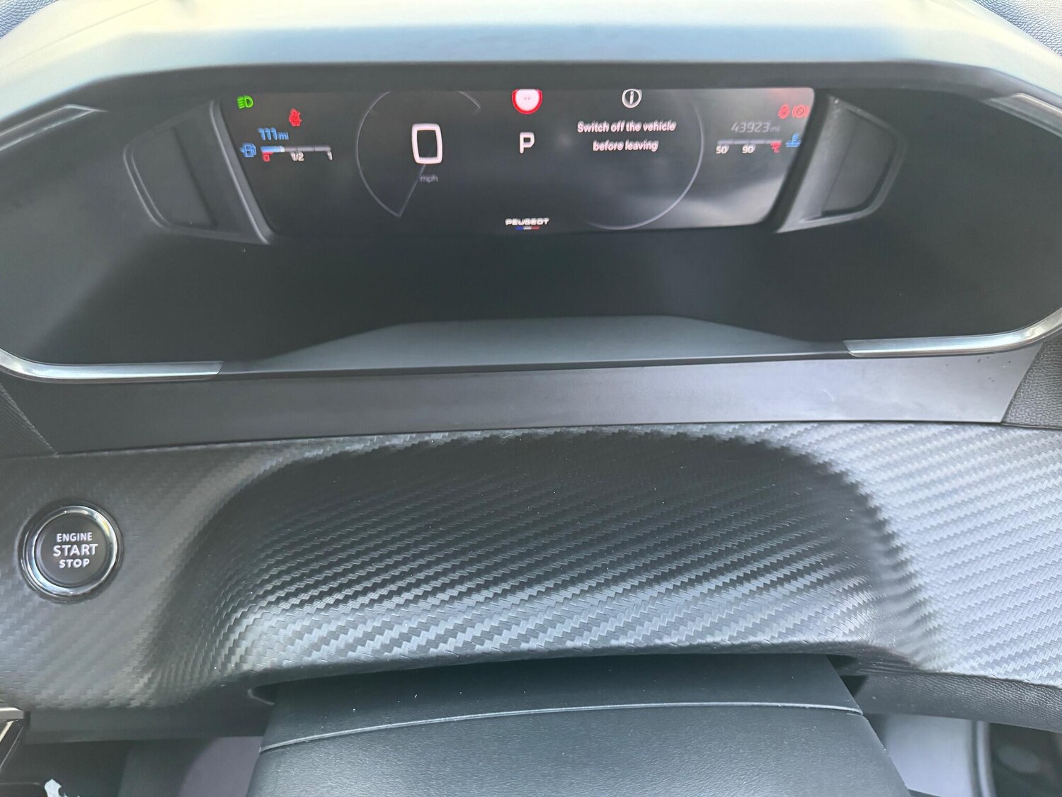 Used Peugeot 2008 2024 for sale - 76935873: Photo 55