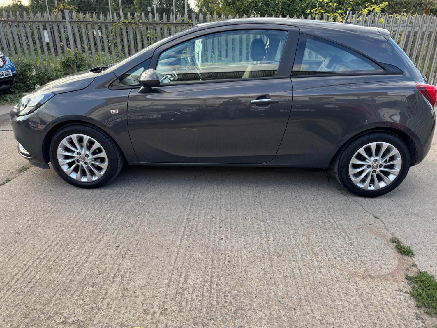 Used Vauxhall Corsa 2015 for sale - 77574352: Photo 11