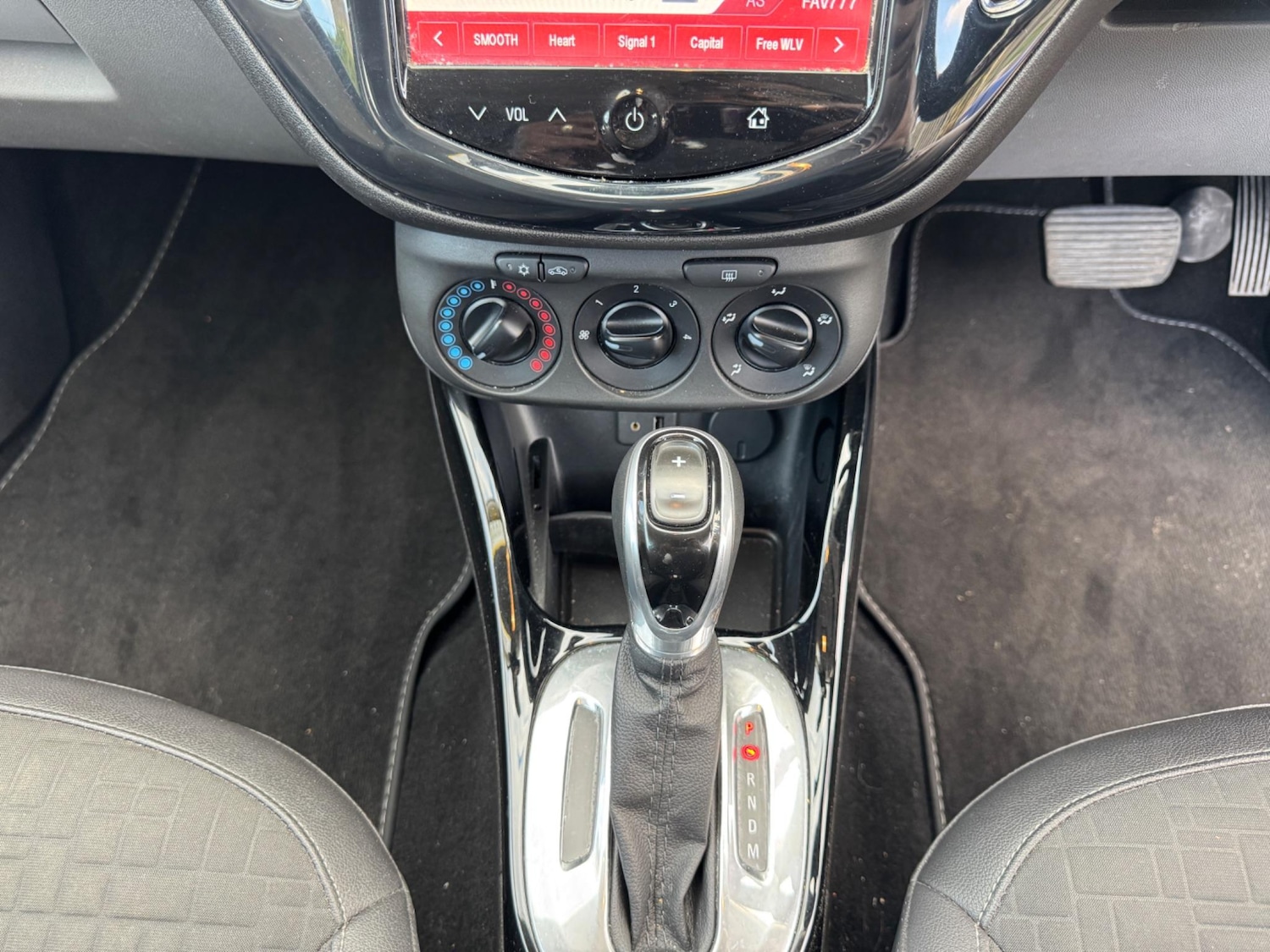 Used Vauxhall Corsa 2015 for sale - 77574352: Photo 17