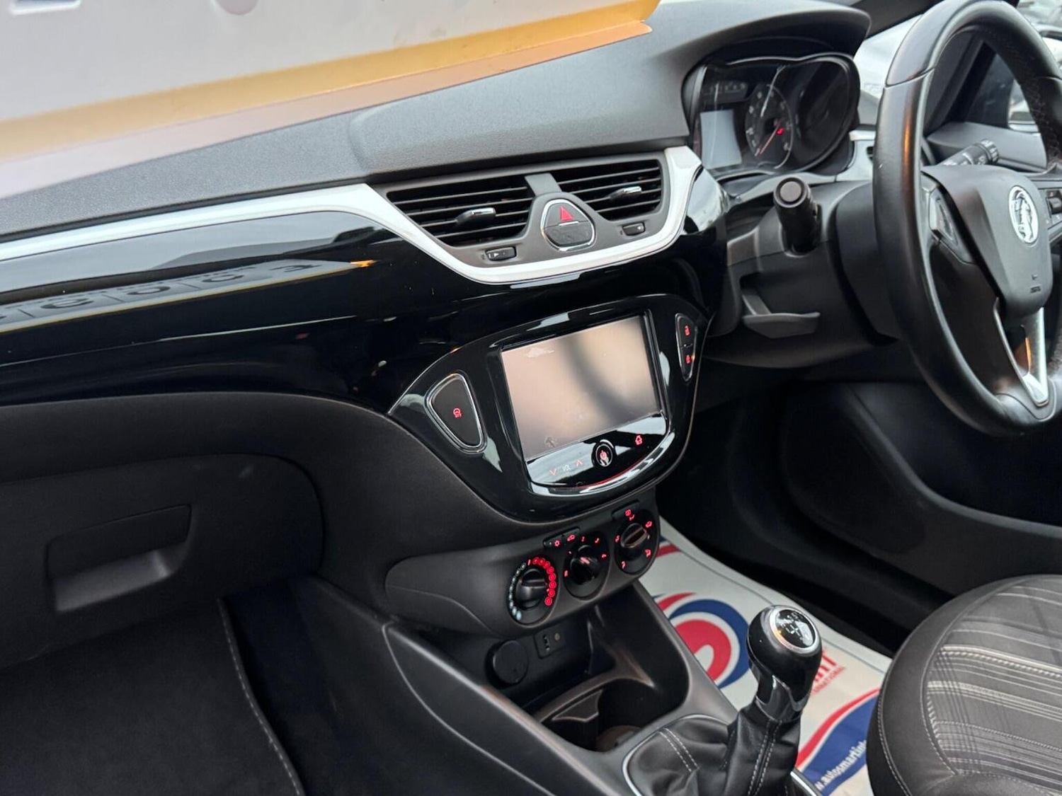 Used Vauxhall Corsa 2015 for sale - 76156721: Photo 22